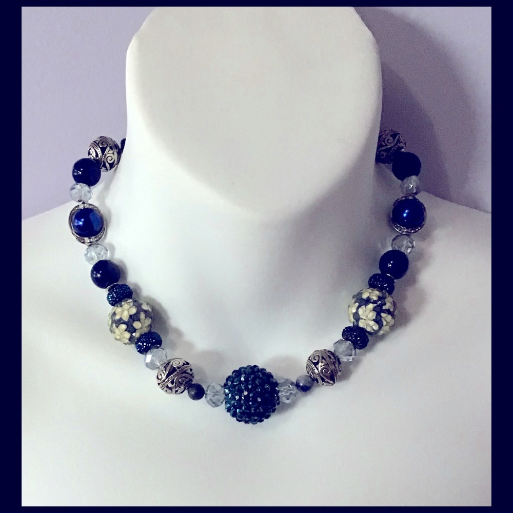 16”-19” Blue and Silver Baubles Beaded Necklace